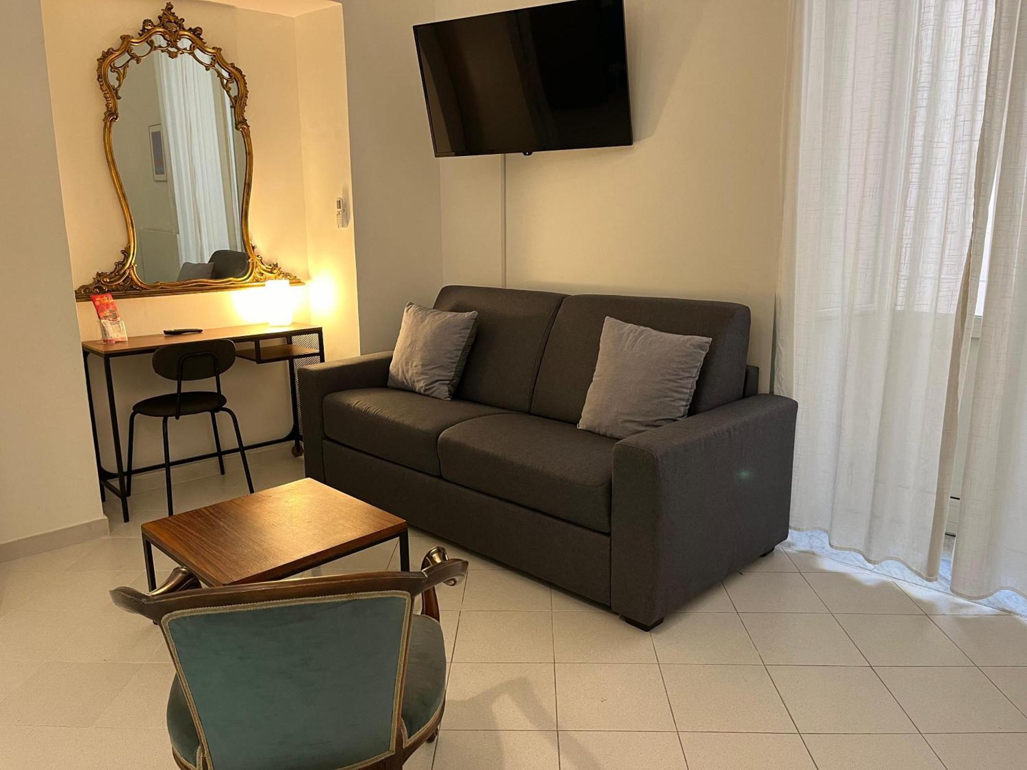 Bed and Breakfast Pop Santa Chiara Neapol Zewnętrze zdjęcie